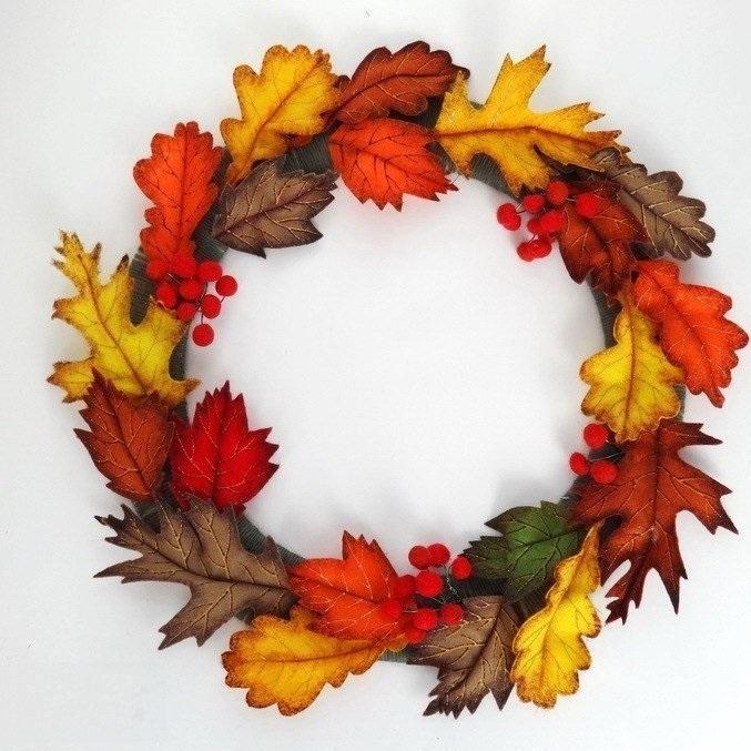 Красивый венок из листьев своими руками венок из осенних листьев своими руками