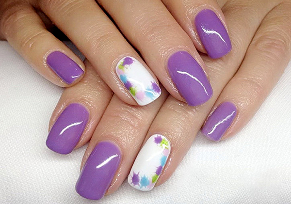лиловые ногти