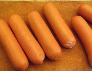 Сосиски в кляре на сковороде - фото шаг 1