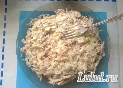 слоеный салат с маринованными опятами грибная опушка