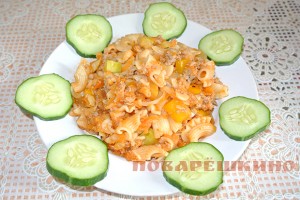 Макароны с фаршем и овощами