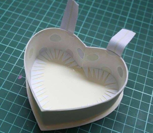 Коробочка-сердце из картона