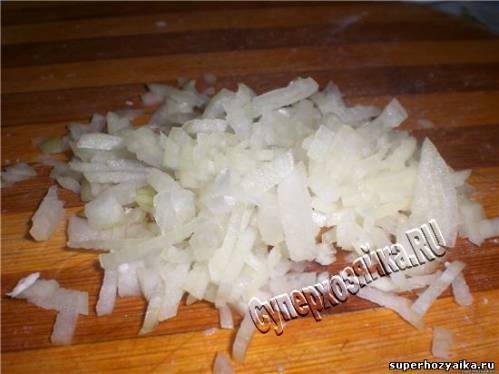 Салат с курицей и картофелем фри. Салат Гнездо глухаря.