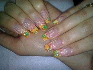 Как сделать коррекцию гелевых ногтей