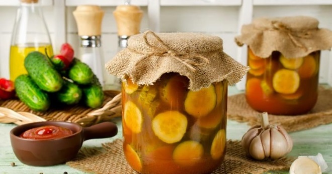 Огурцы с кетчупом - самые необычные рецепты пикантной консервации