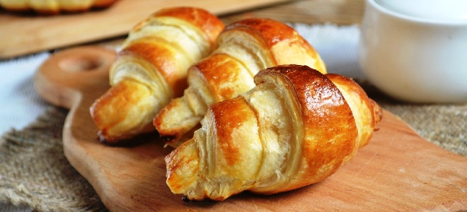 что приготовить из слоеного бездрожжевого теста