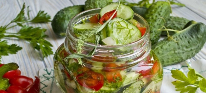 салат из огурцов и перца на зиму