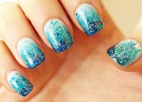 Маникюр гель лаком с блестками