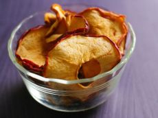 сухофрукты из яблок в духовке