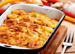 запеченная картошка с мясом в духовке