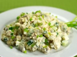 салат оливье с курицей калорийность