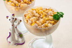 салат с сухариками и сыром