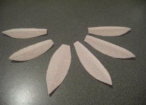 цветы из конфет своими руками28