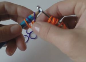 Браслет из резинок Чешуя дракона 11