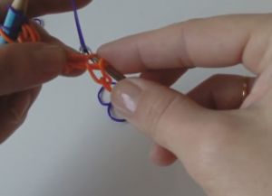 Браслет из резинок Чешуя дракона 12