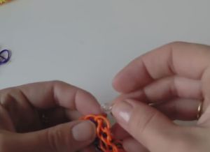 Браслет из резинок Чешуя дракона 23