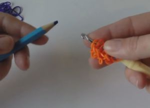 Браслет из резинок Чешуя дракона 8