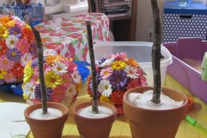 топиарии из искуственных цветов 17