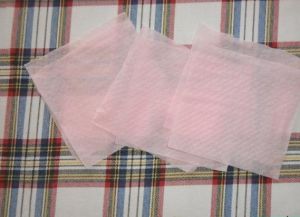 как сделать розу из салфетки3