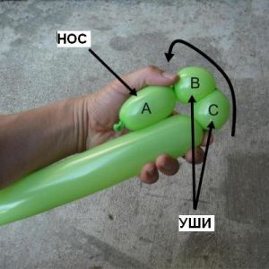 как сделать из шарика собачку3