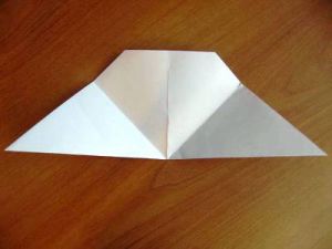 как делается хлопушка из бумаги 5