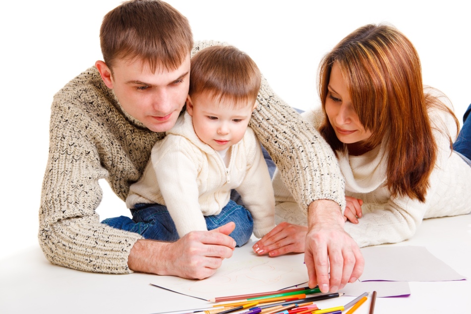 Как поэтапно научить рисовать ребенка в 3-4 года?