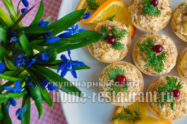 Салат в тарталетках с курицей и апельсином_8