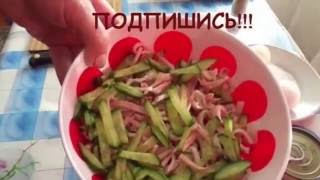 Вкусный салат из кальмаров со свежими огурцами рецепт.