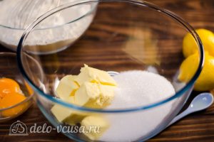 Лимонное печенье: Масло соединить с сахаром