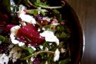 Салат с запеченной свеклой и сыром