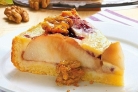 Пирог с творогом и грушей