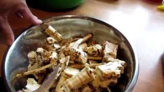 Семья Бровченко. Как чистить и тереть хрен. Безболезненный и бесслезный способ.