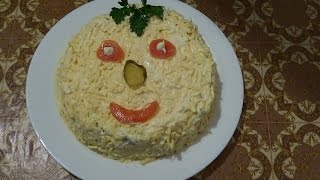 Салат с курицей ананасами грибами и сыром