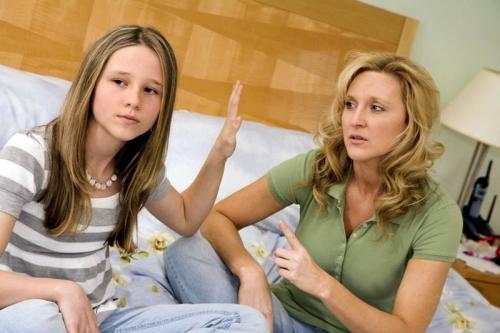 Как справиться с подростком девочкой. Чего ожидать родителям?