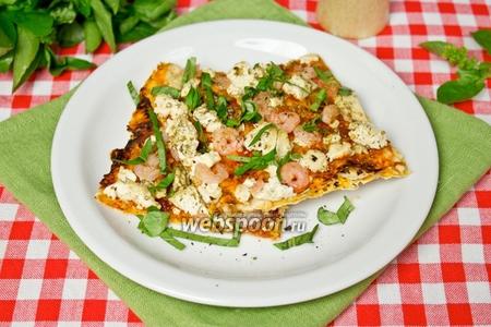Фото рецепта Пицца из лаваша с креветками и тофу