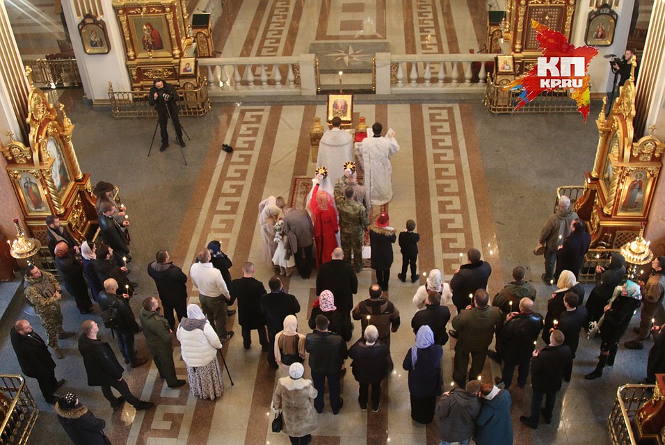 Церемония венчания прошла в Спасо-Преображенском соборе. Фото: Александр КОЦ
